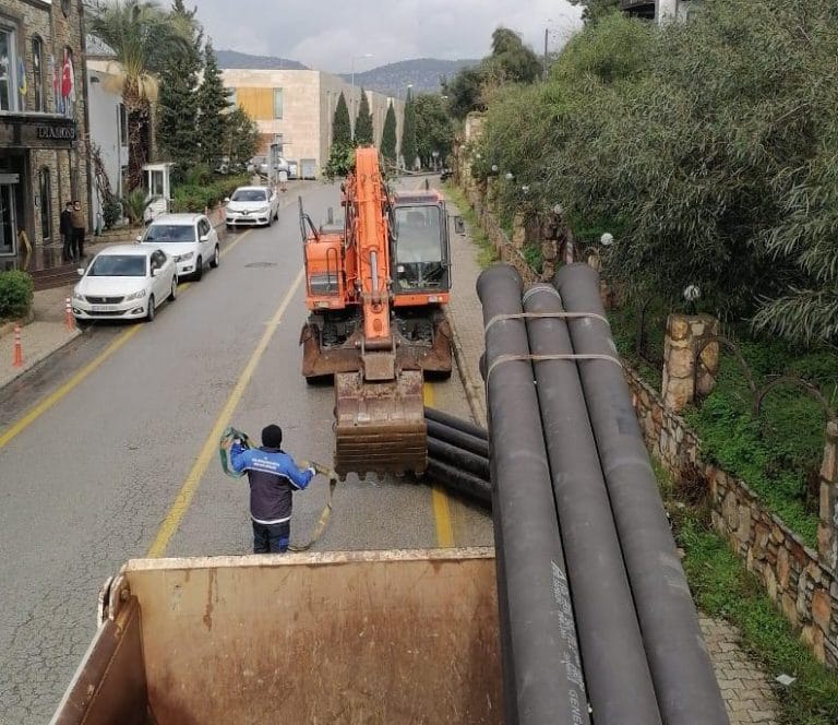 Büyükşehir, Bodrum’un Su Hatlarını Yeniliyor