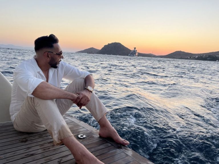 Las Nida, Klibini Bodrum’da Çekti