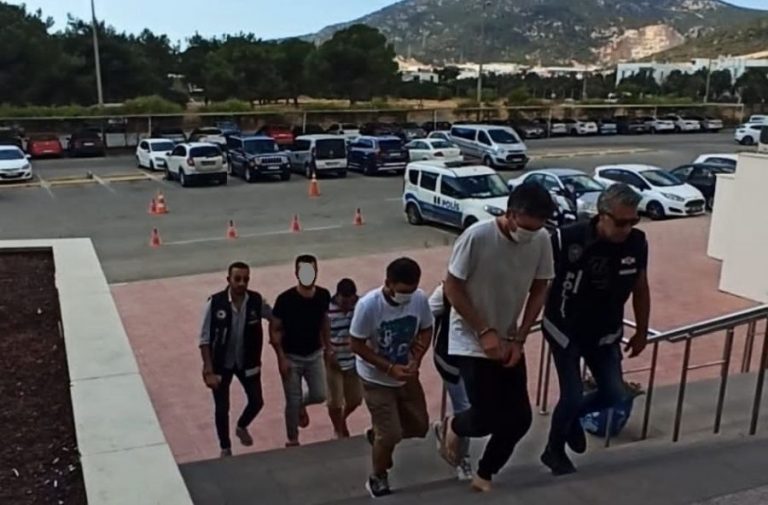 Bodrum’da FETÖ Operasyonuna 16 Tutuklama