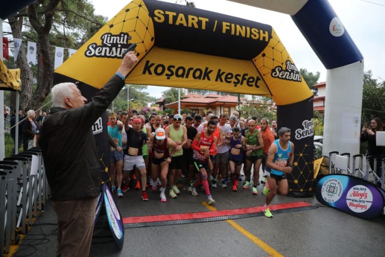 Gökova Yarı Maratonu İlk Kez Koşuldu