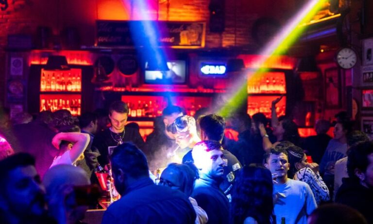 Kule Bar Rock City 18. Yaşını Kutladı