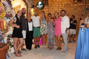 Hikayesi Olan Kıyafetler Pereni Bodrum’da