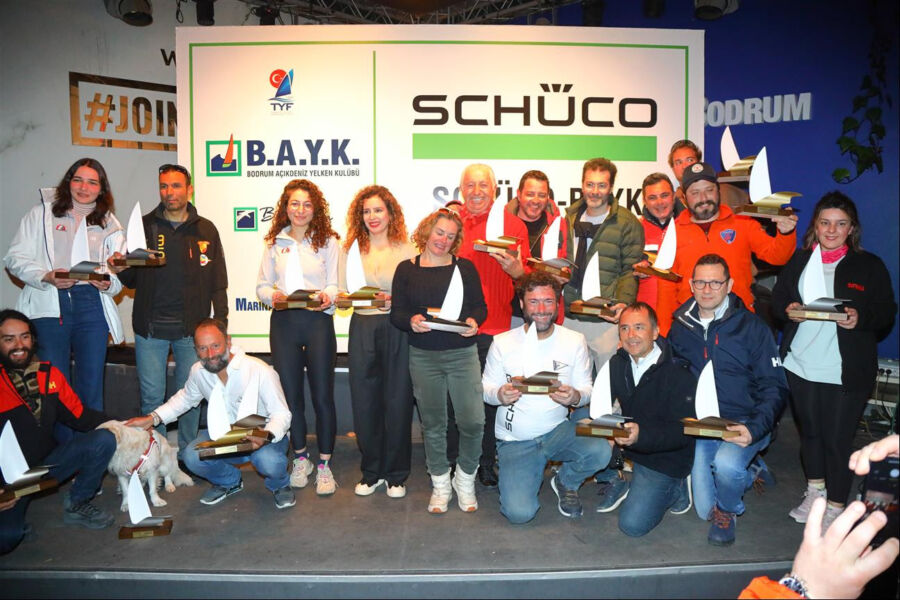Schüco Bayk Kış Trofesi’nde Kupalar Verildi