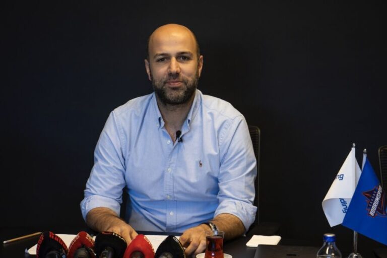 Dağlarca Çağlar: Yalnız Kaldık