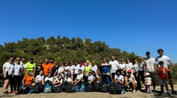 Bodrum Rotary Kulübü Pedasa’yı Temizledi