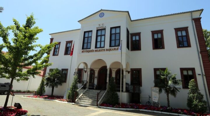 Büyükşehir Fitch Ratings’ten 11.Kez AAA Aldı