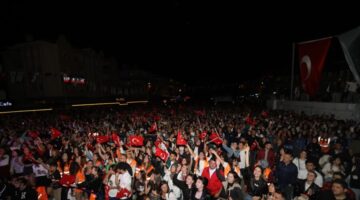 19 Mayıs Coşkusu Büyükşehir Konserleri ile Yaşandı
