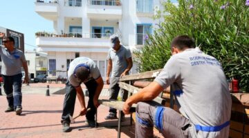 Bodrum’da kent mobilyaları yenileniyor
