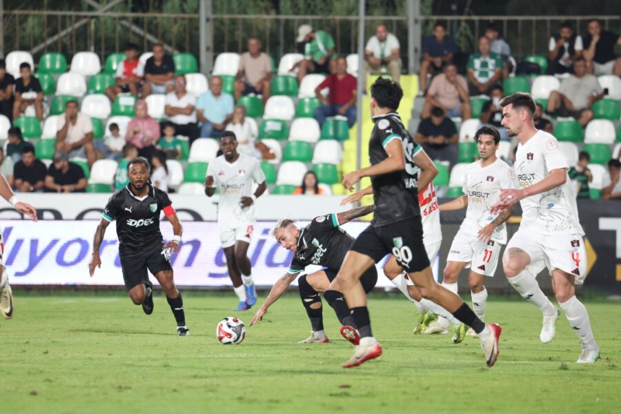 Sipay Bodrum FK galibiyetle zirve yarışını sürdürüyor