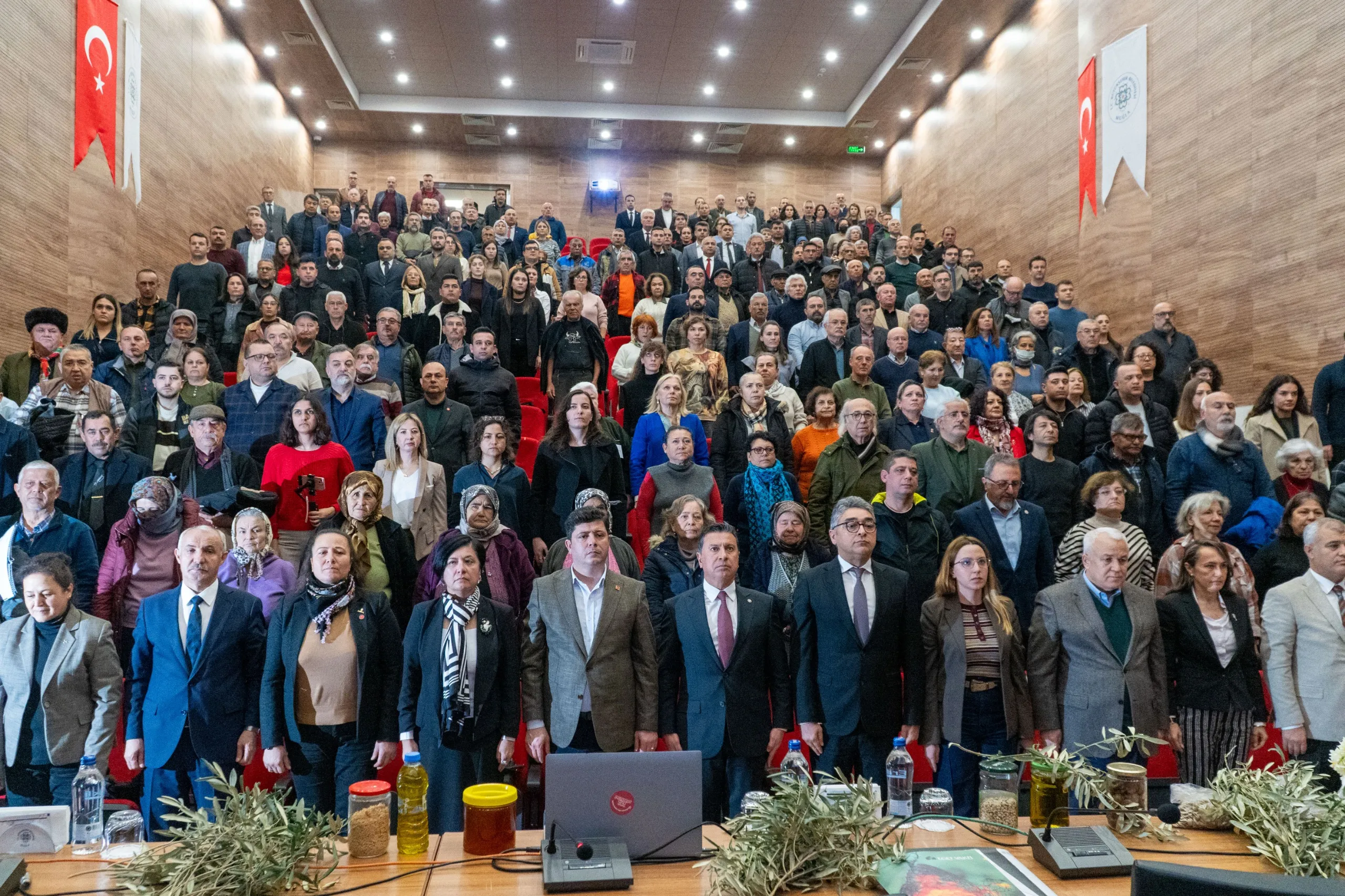 “Bizler, Kamu Yararının Kamusuyuz.” 3 mupa acele kamulastirma3