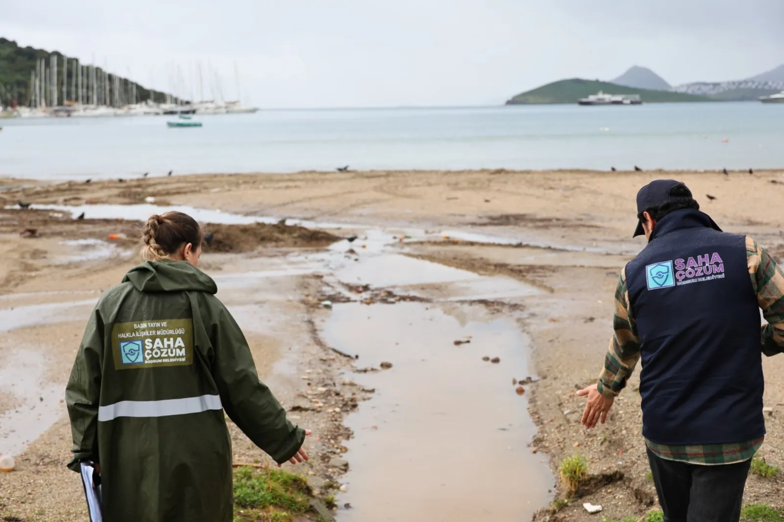 bodrum belediyesi belediye ekiplerinden siddetli yagislara karsi yogun mesai 22