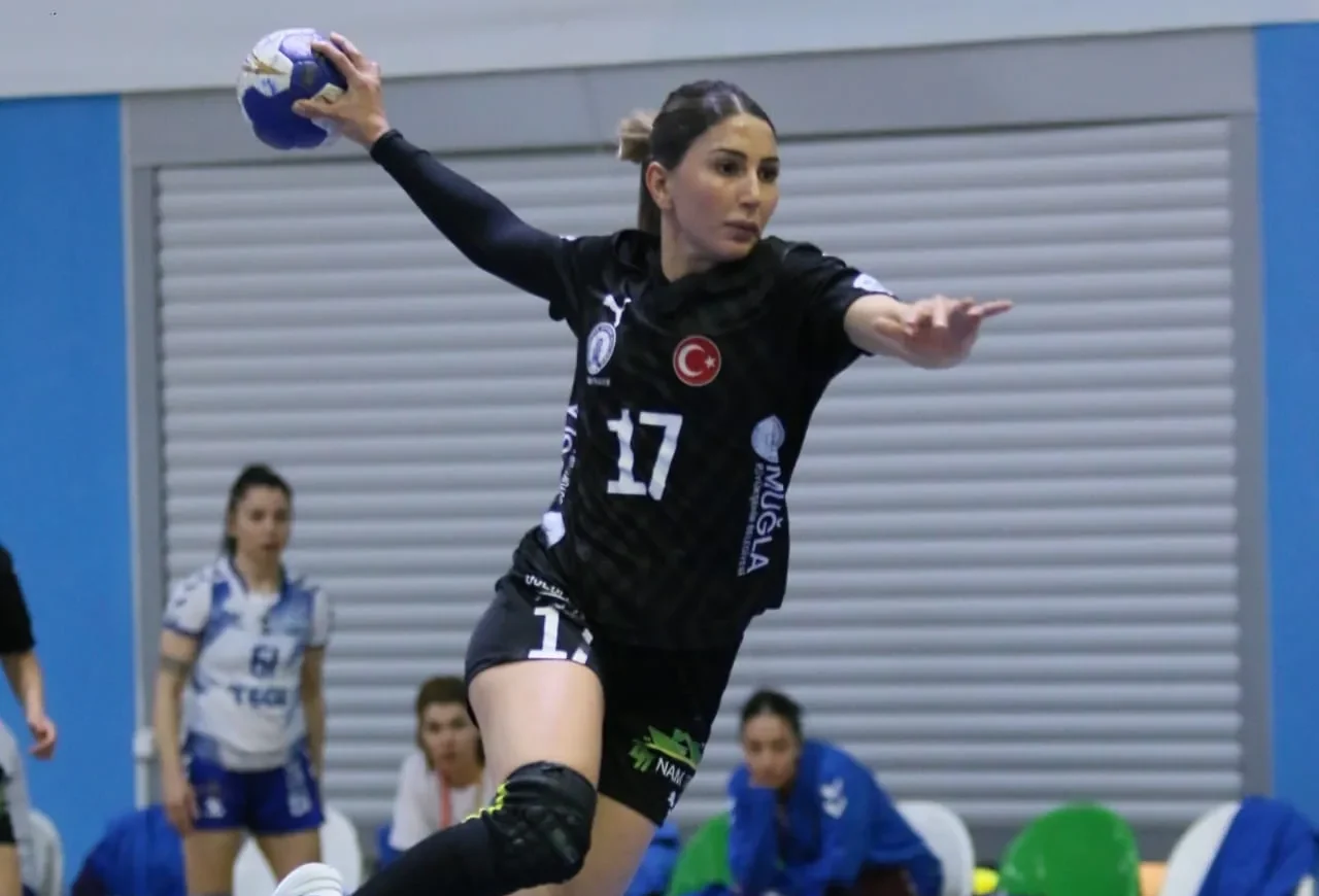 Armada Praxis Yalıkavak Spor, Ortahisar’ı Farklı Geçti!