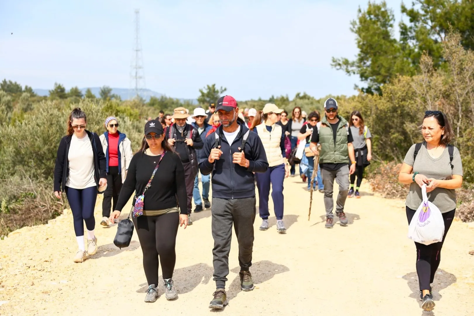 Bodrum’un Saklı Tarihine Etkileyici Yolculuk: Kışladağ’da Doğa ve Arkeoloji Buluştu 2 bodrum belediyesi kultur ve doga yuruyusleri kisladagda devam etti 13