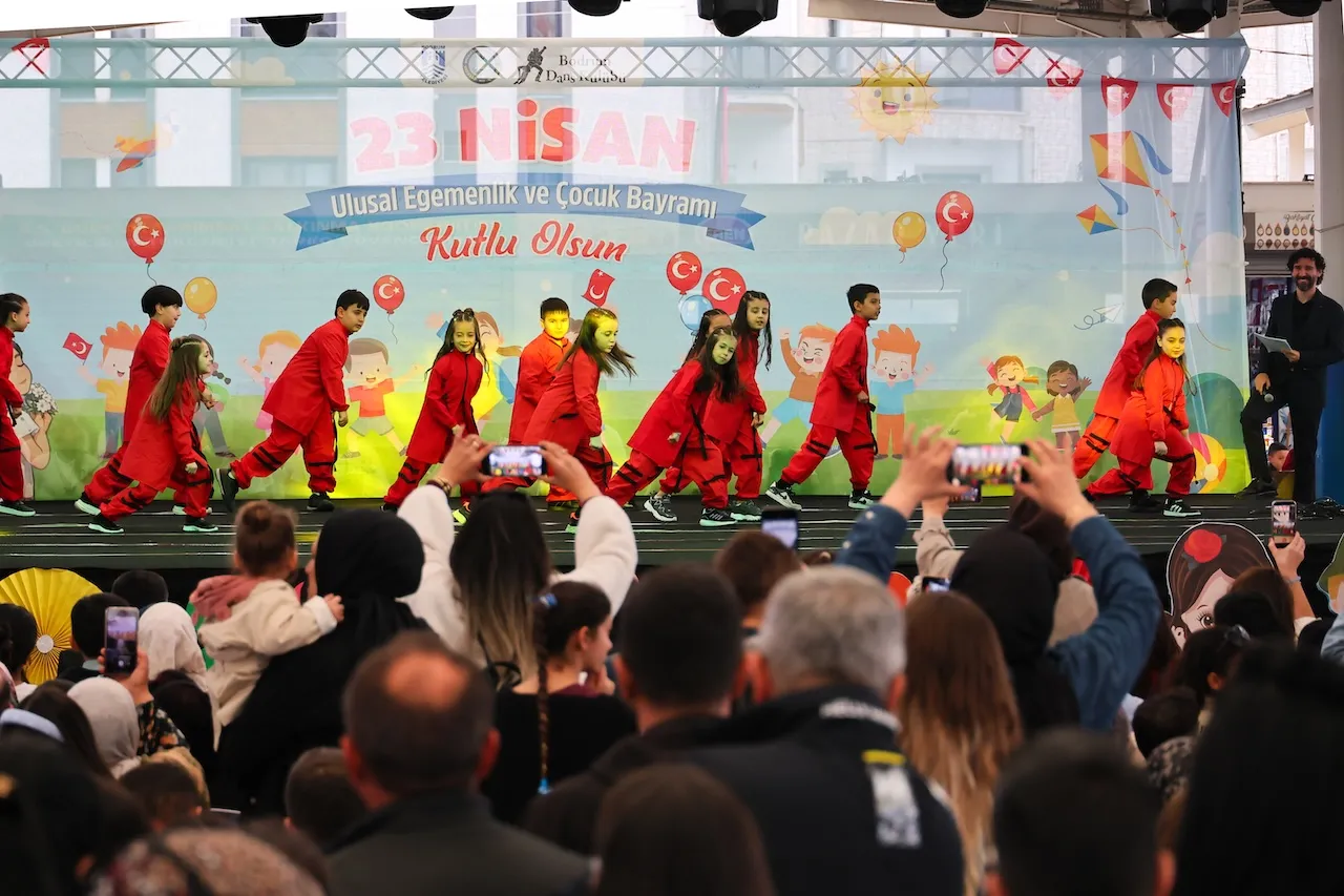 Bodrumda 23 Nisan Coskusu12