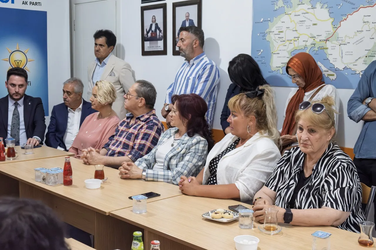 AK Parti Bodrum’da Bayramlaşma: Milletle Birlikte Yürüyen Siyaset! 3 akparti bodrum bayramlasma12