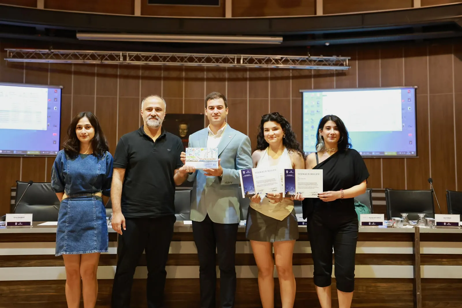 Değirmenburnu Yel Değirmenleri Projeleri Ödüllendirildi