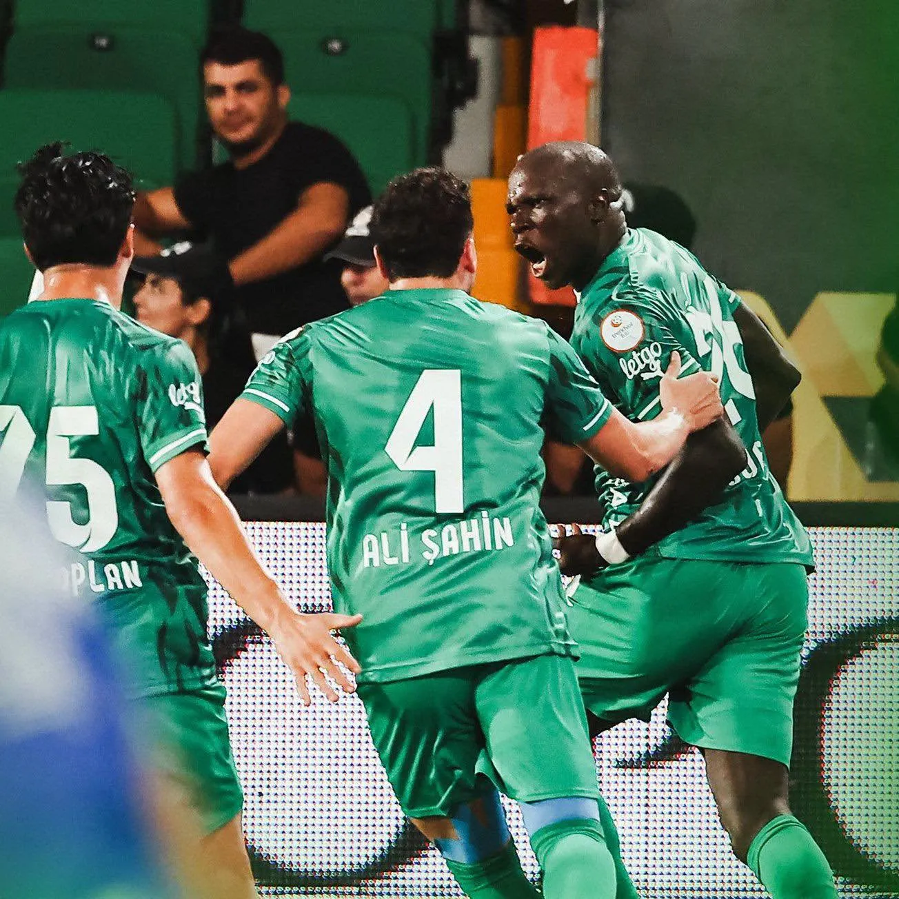 Bodrum’da özlenen gece: Bodrum FK, Batman Petrolspor’u 4-0’la geçti