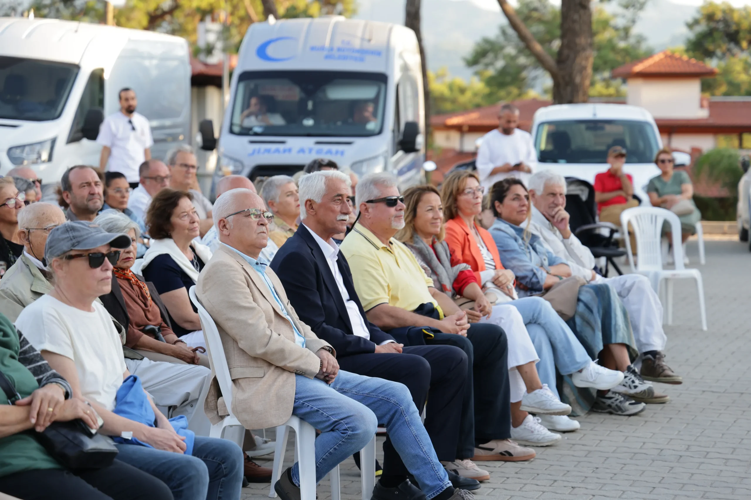 Akyakada Gun Batiminda Halet Cambel ve Nail Cakirhan Anildi 5 scaled