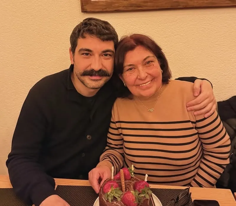 Meclis Üyeliği Düşen Niyazi Atare İçin Anneden Buruk Mesaj!