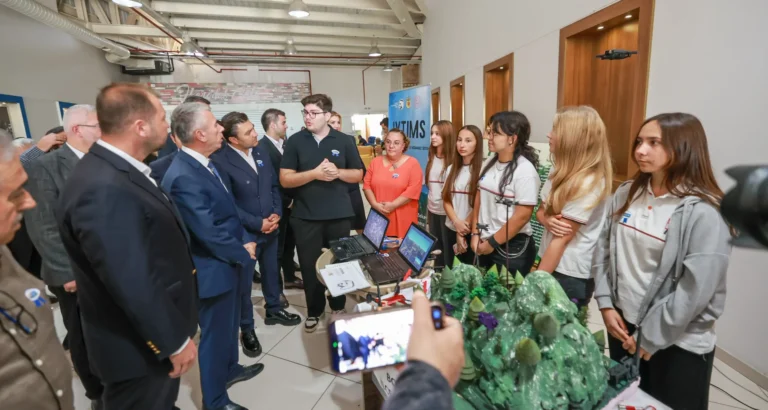 Bodrum’da Milli Teknoloji Hamlesi: Öğrencilerin Arama Kurtarma Robotu Hayran Bıraktı