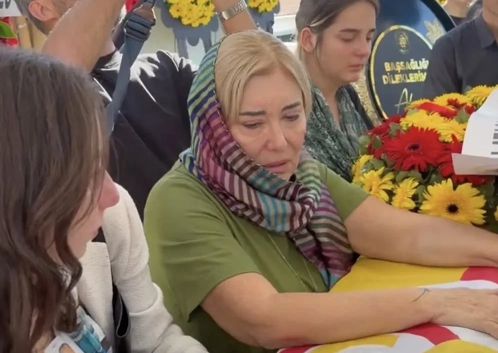 Fidel Berber Gözyaşları Arasında Son Yolculuğuna Uğurlandı